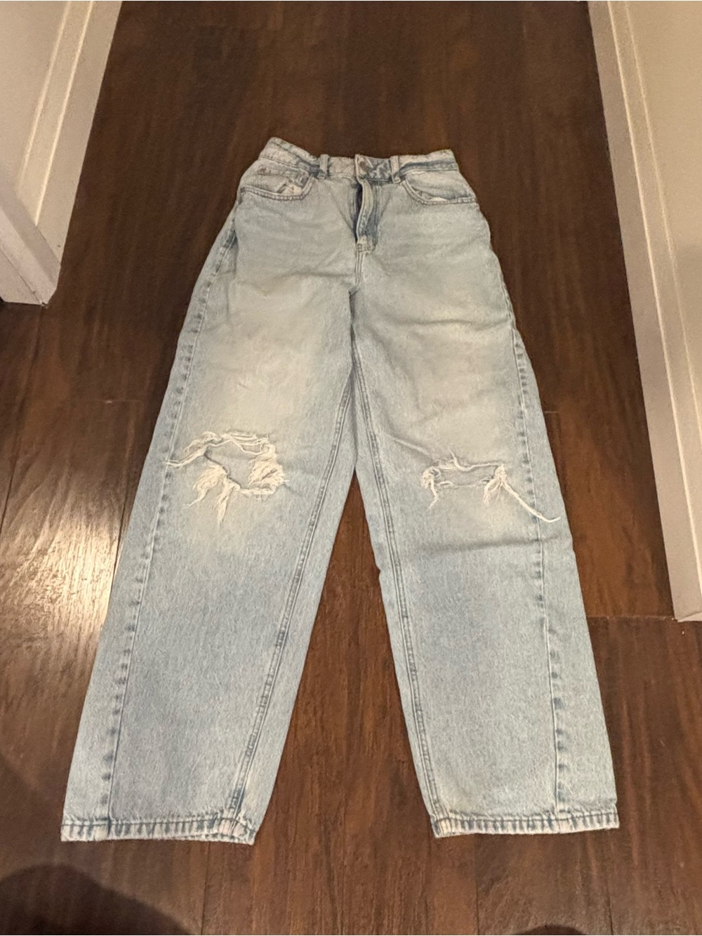 Garage Light Wash Distressed Jeans